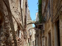 Bussana Vecchia über Bussana