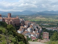 Camí de la Serra über Calle de San Miguel