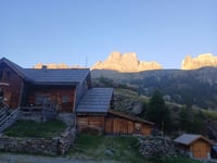 Chalets de Laval from Nevache