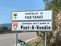 Città di San Marino über Corianino