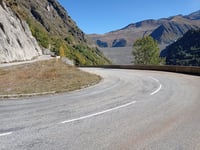 Col de la Croix-de-Fer von Barrage du Verney / Allemont