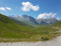 Col de la Croix-de-Fer from Barrage du Verney / Allemont