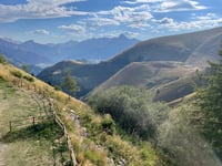 Sanctuaire Notre-Dame de La Salette / Col des Prés Salés da Corps