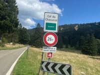 Col du Chasseral über Les Prés