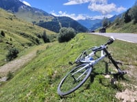 Col du Tourmalet z Luz Saint Sauveur przez Super Barèges