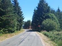 Col le Portus d'Auzenc vanuit Ruynes en Margeride