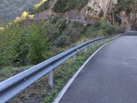 Collada Llomena über Viegu