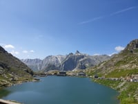 Col du Grand-Saint-Bernard von Aosta über Roisan