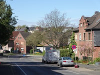Conneallee über Rimburger Strasse