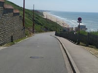Côte d'Équihen-Plage via Rue Albert Becart
