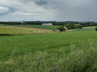 Côte de Fragnay über Rue Bara