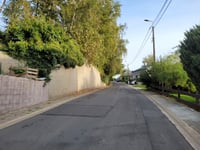 Côte de Fragnay über Rue Bara