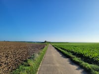 Côte de Fragnay from Rue de Houtain