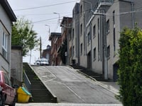 Côte du Bol d'Air via Rue des Escaliers