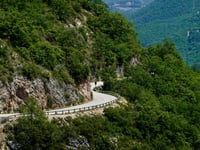 Coursegoules von Carros Village