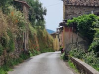 Croce al Romito da Pistoia via Via di Pulica