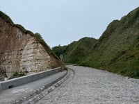 Montée du Petit Ailly