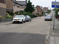 Dormigstraat über Binsfeldstraat