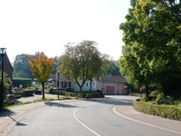 Duivenstraat über Dorpsstraat