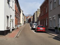 Dumberg via Jules Delcordestraat