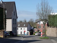 Dyonissusstrasse via Rimburger Strasse