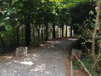 Eremo di San Salvatore von Erba über Crevenna