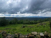 Fell Foot Brow z Bowland Bridge