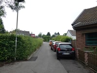 Friedhofstrasse über Auf den Heggen