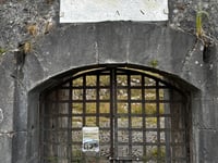 Fuerte del Mazo von Santoña über Calle Monte
