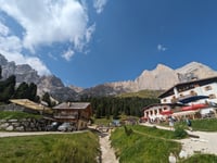 Gardeccia vanuit Pera