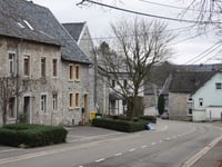 Grachtstrasse da Burg Raeren