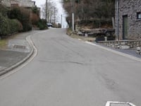 Grachtstrasse da Burg Raeren