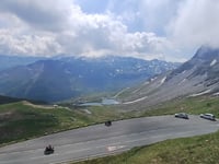 Grossglockner Pass / Edelweissspitze desde Heiligenblut por Hochtor