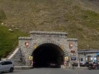 Grossglockner Pass / Edelweissspitze desde Heiligenblut por Hochtor