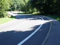 Hargard / Serpentinen von Monschau