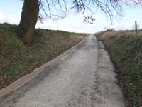 Hasette über Rue des Combattants