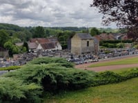 Hasette über Rue des Combattants