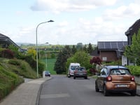 Hausbuschgasse via Maarweg