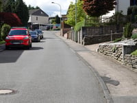 Hausbuschgasse via Maarweg