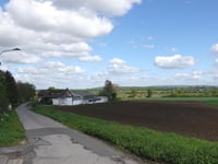 Hausbuschgasse via Maarweg