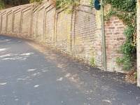 Haute Folie über Rue des Gottes