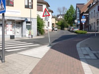 Heinsberger Strasse via Konrad-Adenauer-Strasse