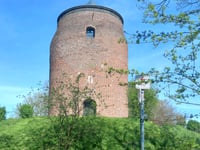 Hohe Mühle / Katzenberg vanuit Uedemerfeld
