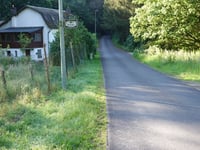 Hupperdange przez Hanefeld