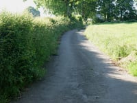 Hupperdange przez Hanefeld