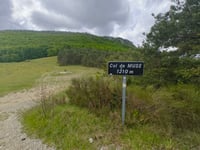 Izon la Bruisse from Egalayes