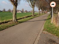 Kanaalstraat von Trekweg Cavel