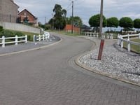 Kleine-Spouwen über Troffelstraat