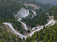 Kryonéria Pass da Lake Evinos