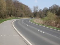 Kurt-Schumacher-Strasse z Nachtigällchen